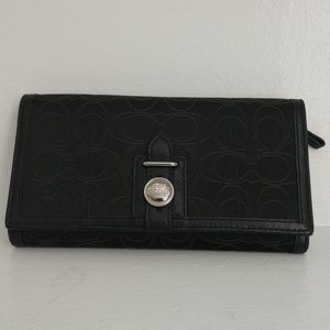 EUC Coach Checkbook Wallet